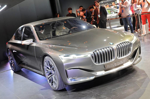 Самый большой внедорожник BMW получит лакшери-версию