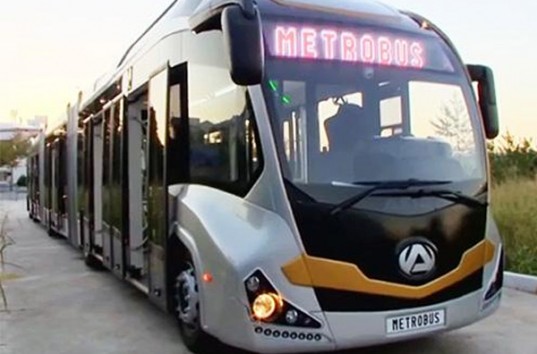 В Турции представили самый длинный в мире автобус (ФОТО)