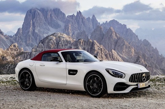 Компания Mercedes-Benz построила «промежуточный» суперкар
