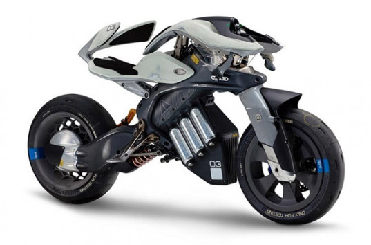 Yamaha Motoroid — концепт первого электрического мотоцикла с ИИ