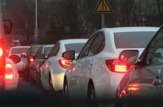 С 1 января в Украине максимальная скорость движения в населенных пунктах — 50 км/час