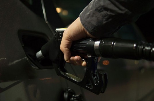 Стремительный рост цен на нефть: стоимость бензина в Украине может превысить 40 гривен
