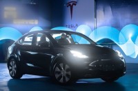 Tesla представила самую дешевую модификацию Tesla Model Y
