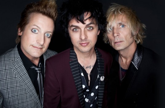 Панк-группа Green Day порадовала своих поклонников новым клипом (ВИДЕО)