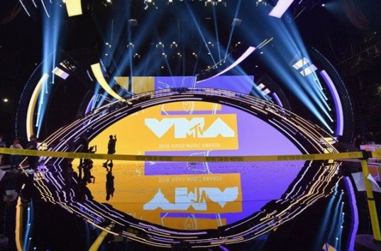 MTV Video Music Awards: определили лучший клип года