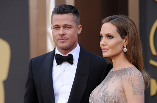 Анджелина Джоли собирается вернуть Брэда Питта — поэтому затягивает с разводом (СМИ)
