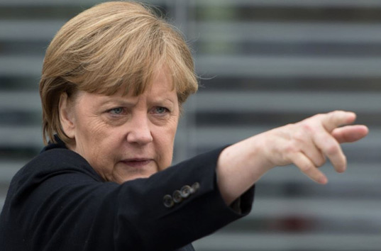 Меркель призвала Китай взять на себя ответственность за позицию на мировом рынке стали