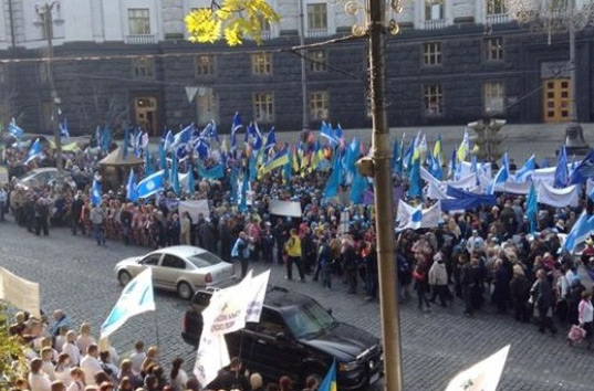 Профсоюзы грозят всеукраинской забастовкой в случае невыполнения их требований