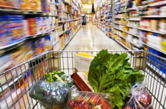 В Кабмине поддержали проект отмены госрегулирования цен на продукты питания