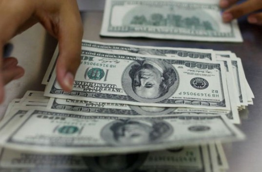 Банкиры предупреждают, что фальшивая валюта наводнила Украину