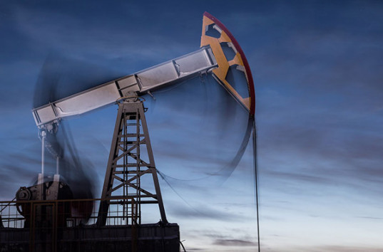 Нефть Brent торгуется около 57 долларов за баррель