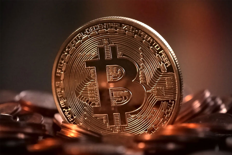 Впервые за 3 года: Bitcoin сейчас стоит более $19 тысяч — новый рекорд на подходе?