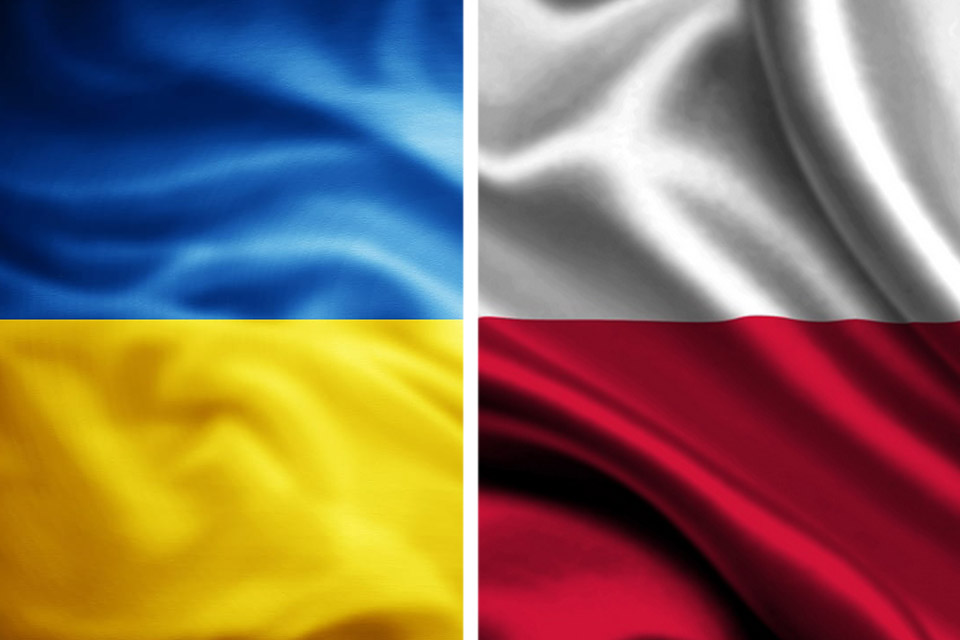 Украина и Польша подписали меморандум о сотрудничестве Нацбанков во время войны
