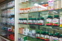 Кабинет Министров Украины вводит ограничения в названиях аптек для обеспечения прозрачности