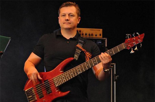 Скончался бас-гитарист группы «Любэ» Павел Усанов после избиения