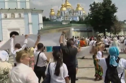 Крестный ход Украинской православной церкви Киевского патриархата в Киеве (ТРАНСЛЯЦИЯ)