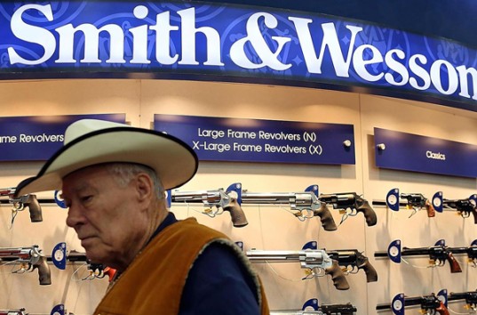 Smith & Wesson может сменить на звание на American Outdoor Brands Corporation