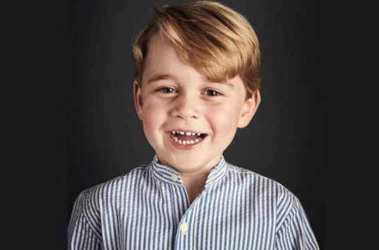 Королевская семья опубликовала новый портрет 4-летнего Джорджа