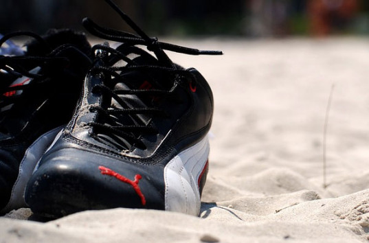 Уход за кроссовками – тонкости, аспекты и основные правила чтобы обувь носилась долго