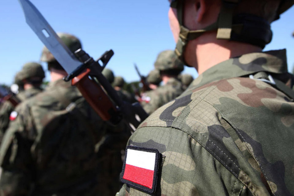 Польша увеличит численность армии до 300 тыс. солдат