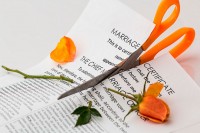 Розлучення онлайн: швидко та без паперової волокіти