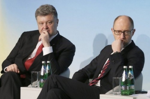 Деятельность Президента Украины Петра Порошенко полностью одобряют лишь 2% украинцев