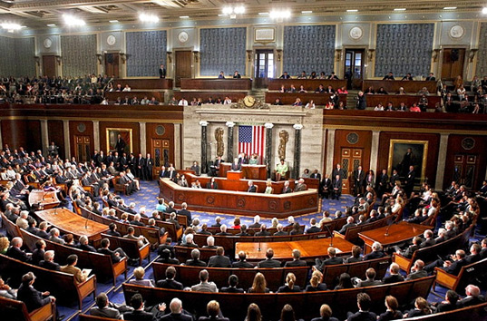 Конгресс США обошел вето Обамы на поставки Украине высокоточного оружия
