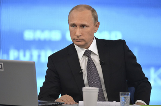 «России нужно повысить обороноспособность из-за агрессивной риторики НАТО» — Путин