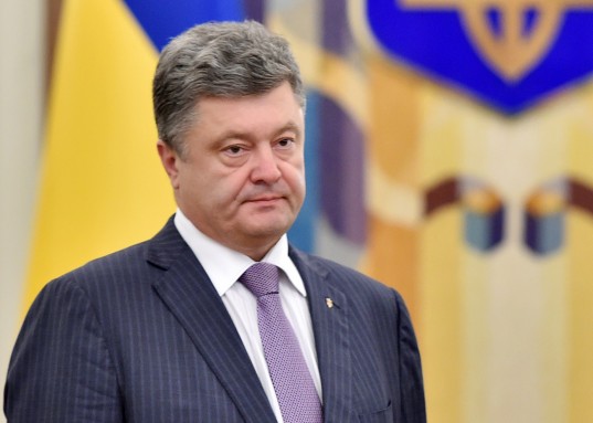 Большинство украинцев недовольны Петром Порошенко и Верховной Радой