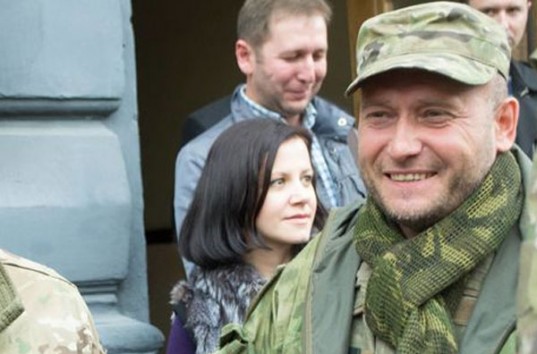 Ярош хочет уговорить Порошенко создать Украинскую добровольческую армию