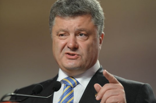 Порошенко обвинил Ляшко и Тимошенко в попытках дестабилизировать ситуацию в стране