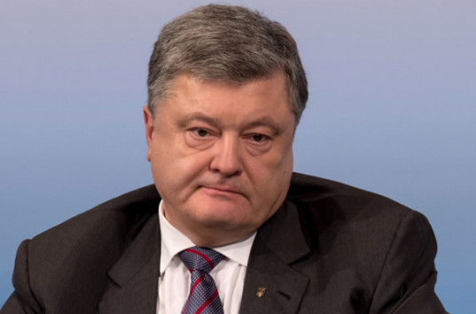 Президента Украины хотят засудить за запрет свободы в интернете