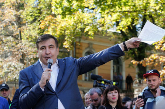 Михаил Саакашвили призвал президента Украины Петра Порошенко подать в отставку