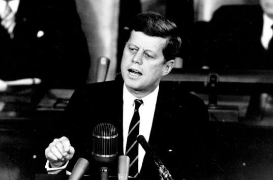 Срочно! В США рассекретили документы об убийстве 35-го президента Джона Кеннеди