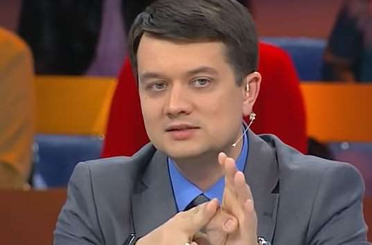У Зеленского считают что ЦИК специально затягивает с объявлением результатов выборов