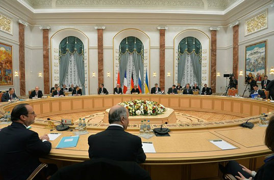 Глава Украины Владимир Зеленский включил к переговорам Минского процесса Леонида Кучму