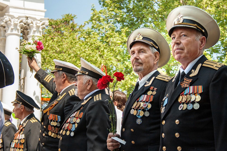 Лидер «ОПЗЖ» Виктор Медведчук призвал всех нормальных людей праздновать День Победы