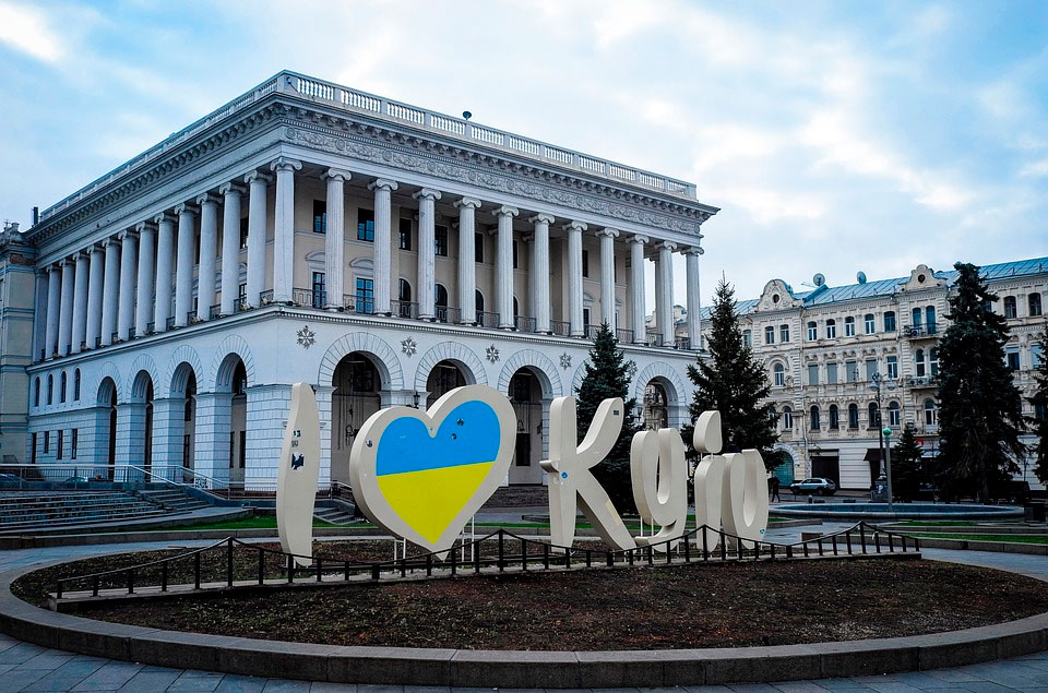 Депутатам Верховной Рады Украины подготовили секретные пакеты на случай особого положения