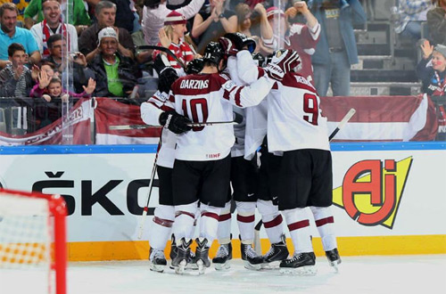 ЧМ-2016 по хоккею: Швейцария вырвала победу у Латвии (видео)