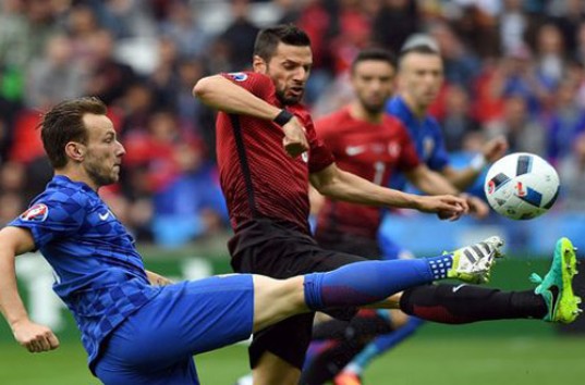 ЕВРО-2016: сборная Хорватии минимально обыгрывает сборную Турции, обзор матча (ВИДЕО)