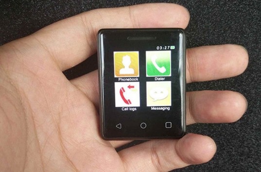 Китайцы создали самый маленький телефон с сенсорным экраном в мире