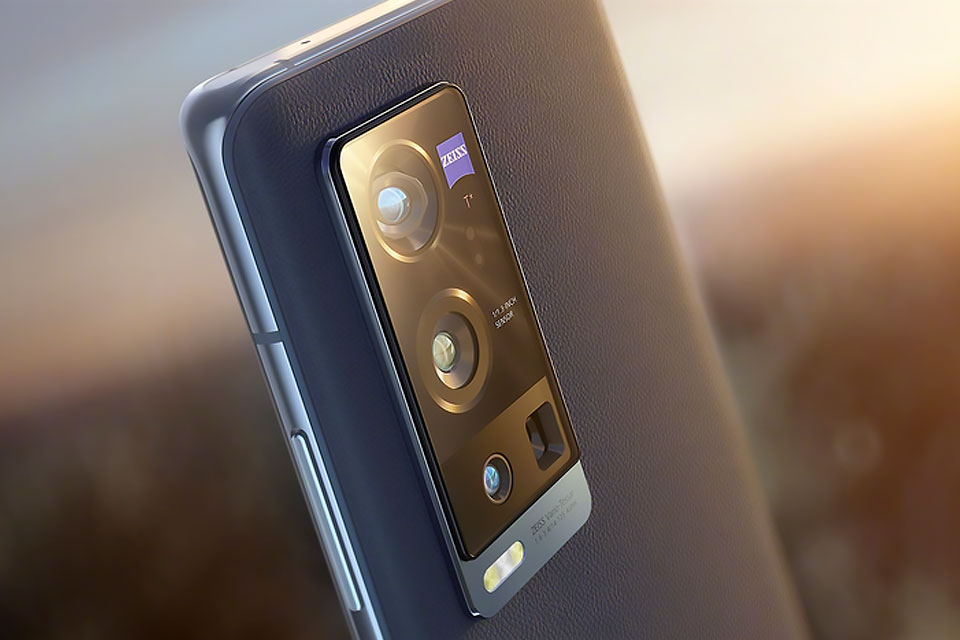 Глобальные версии линейки Vivo X60 получат технологию Pixel Shift, как у зеркальных камер
