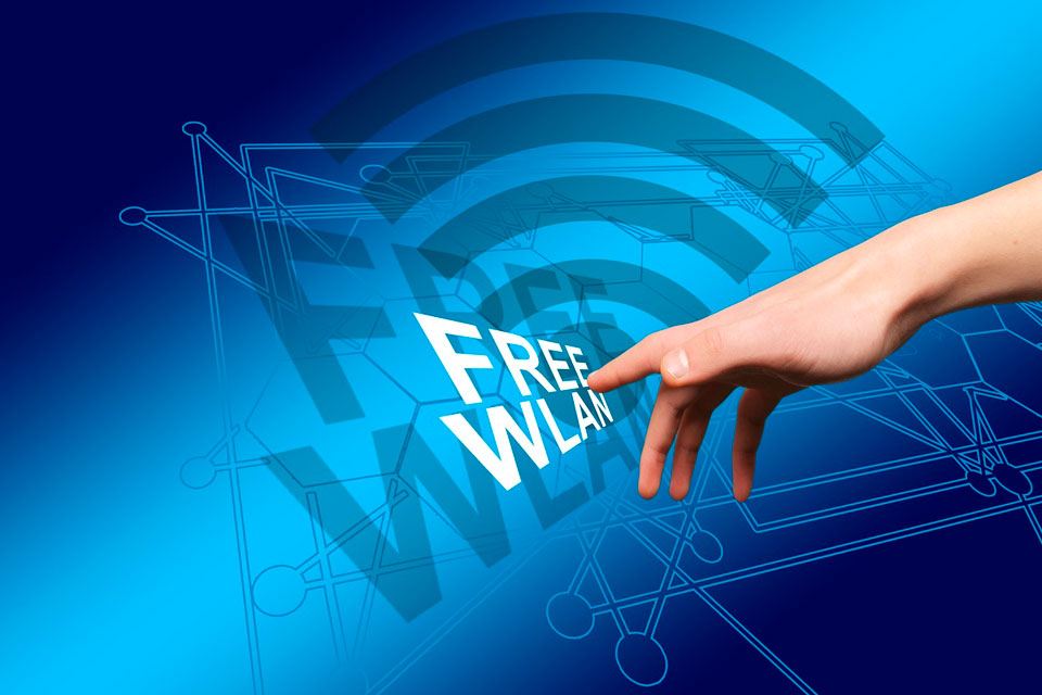Скоро зарядки будут не нужны: Исследователям удалось получить ток из WiFi сигнала