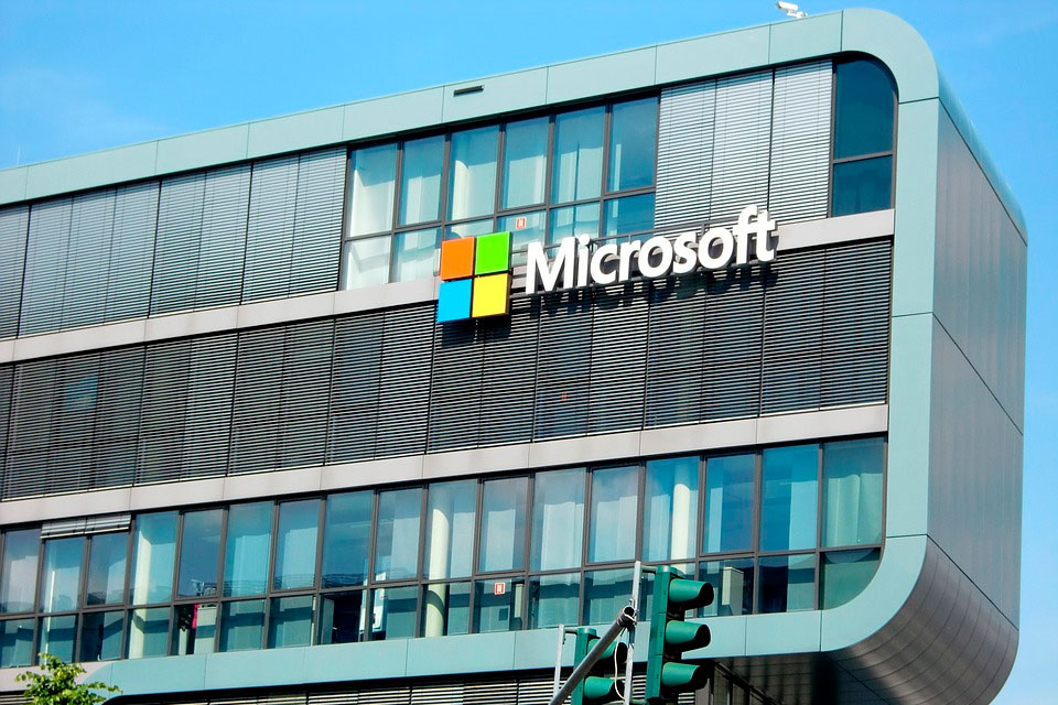 Microsoft принудительно обновит ряд устройств до новой версии Windows 10 21H2