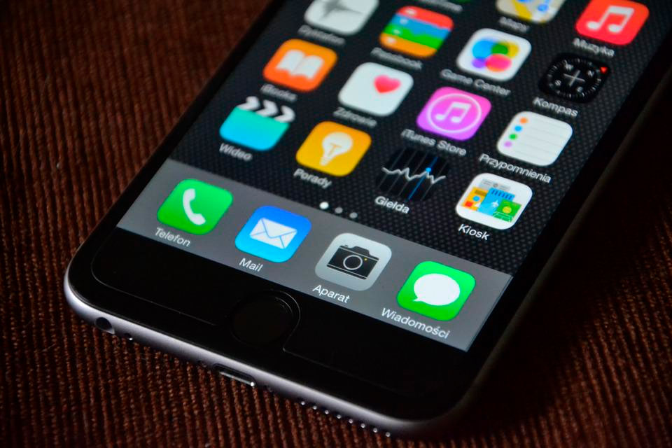 Google обвинила Apple в том, что пользователи iOS и Android не могут обмениваться SMS