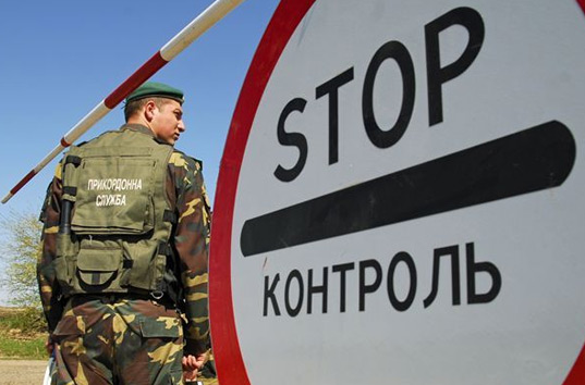 Украина усилила охрану границ из-за попытки военного переворота в Турции