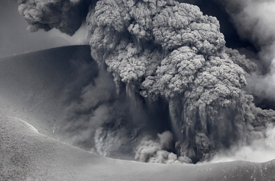 «Извержение вулкана Colli Albani погребет под собой Рим» – ученые (ВИДЕО)