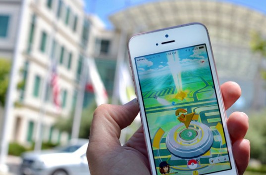 Pokemon Go: Франция признала игру потенциальной угрозой для национальной безопасности