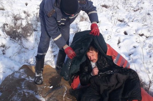 В Днепропетровской области насмерть замерзла женщина, мужа успели спасти