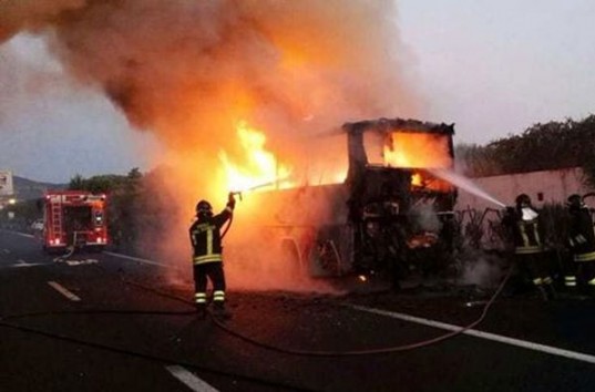 В Италии в ДТП попал автобус с детьми из Венгрии, 16 погибших